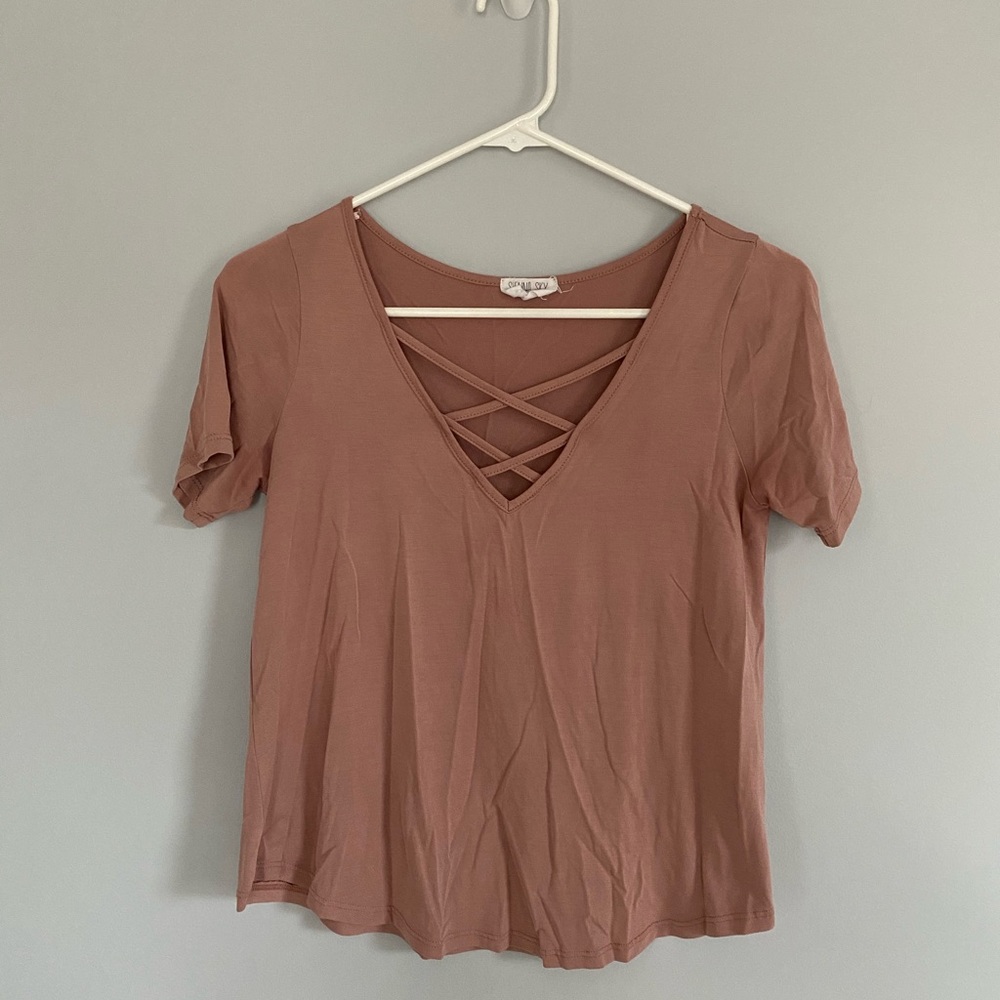 Sienna Sky strapy tee